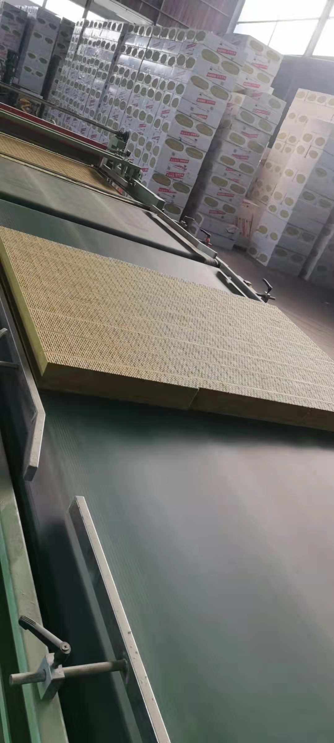 室内岩棉板保温合作厂家